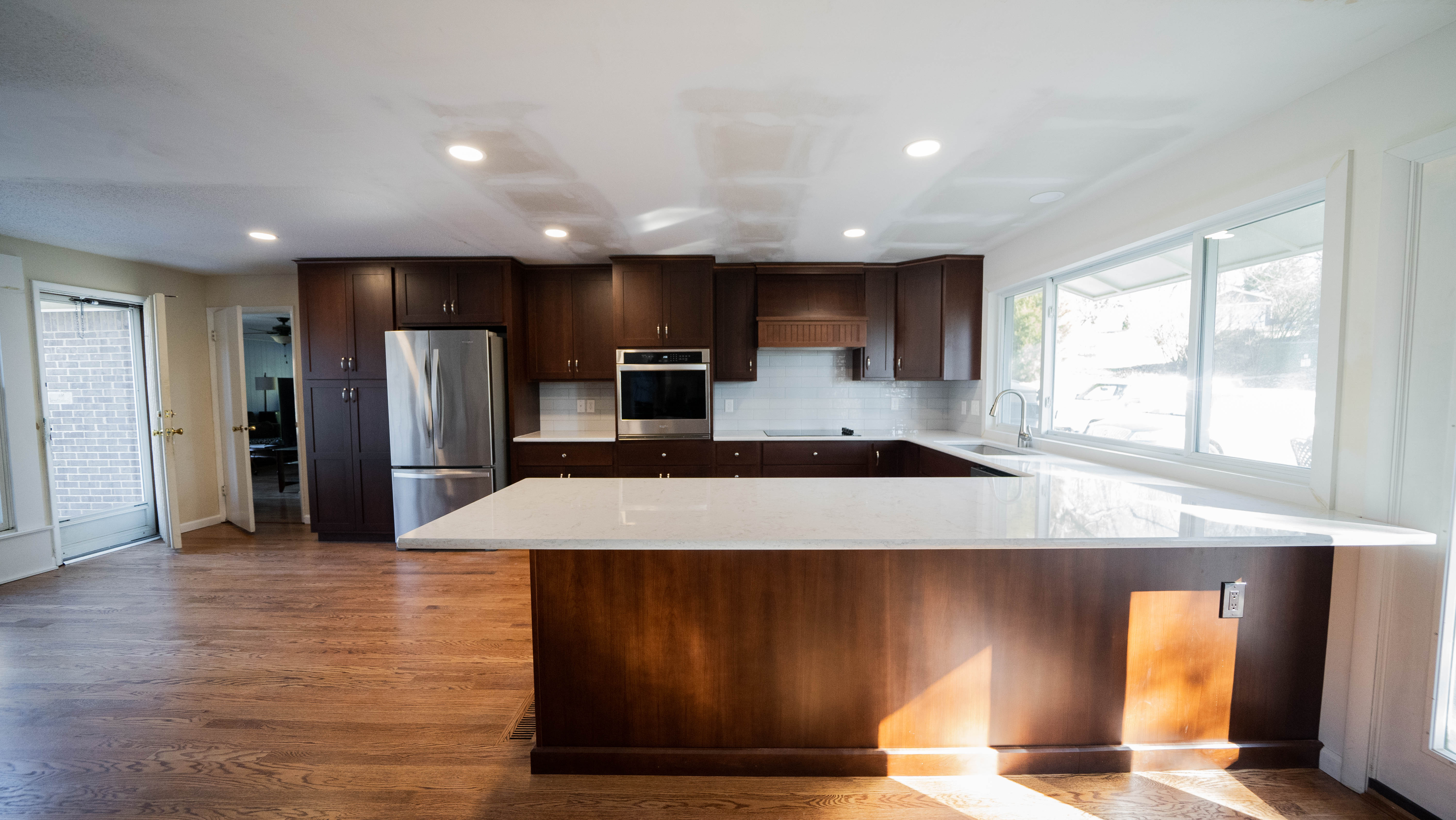 Stunning Kitchen Remodel in Ballwin, MO: A Blend of Tradition and Modern Elegance